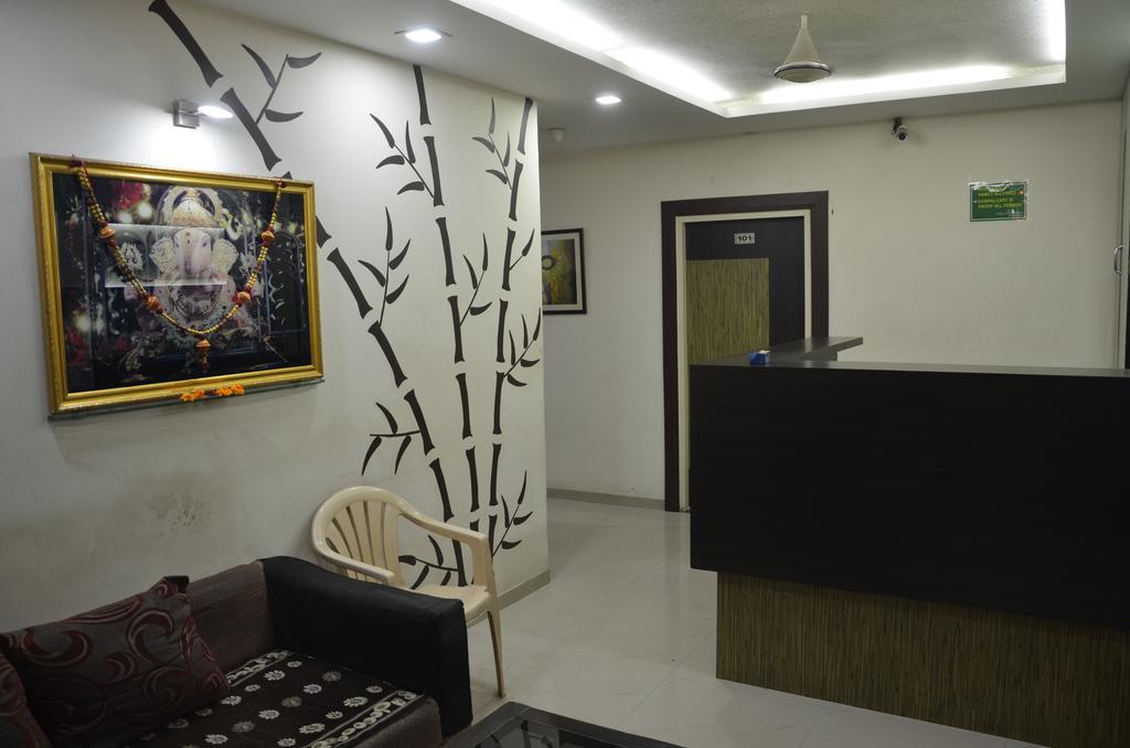 Hotel Royal Apple Ahmedabad Cameră foto